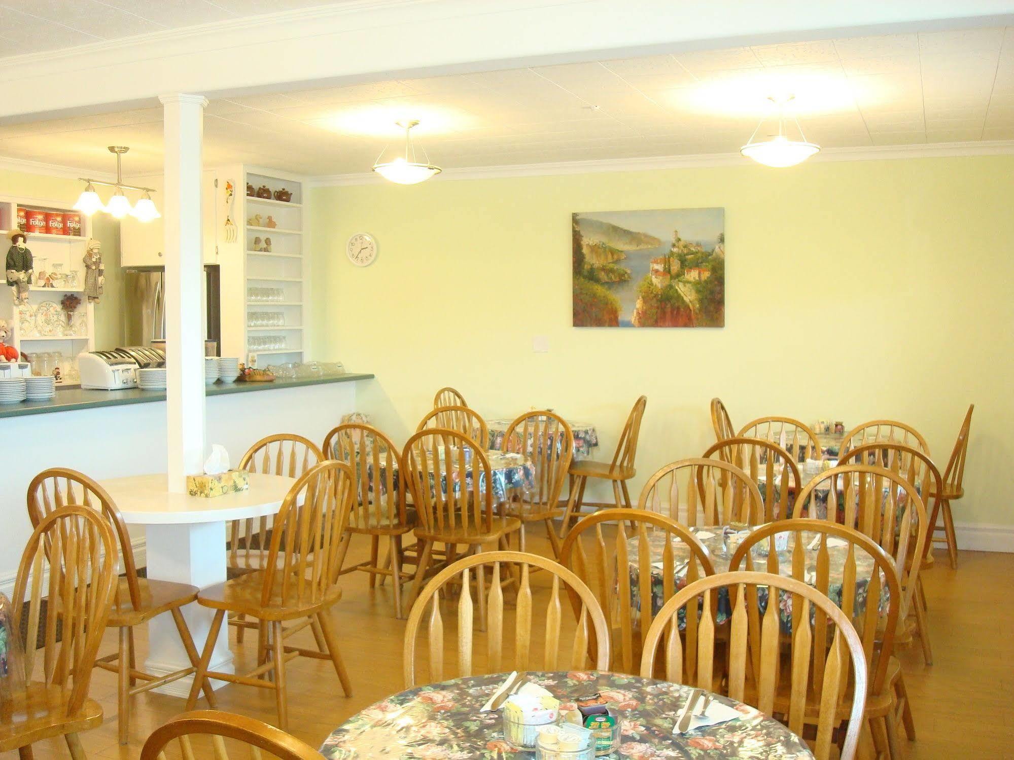 Winsome Inn Сейнт Стивън Екстериор снимка